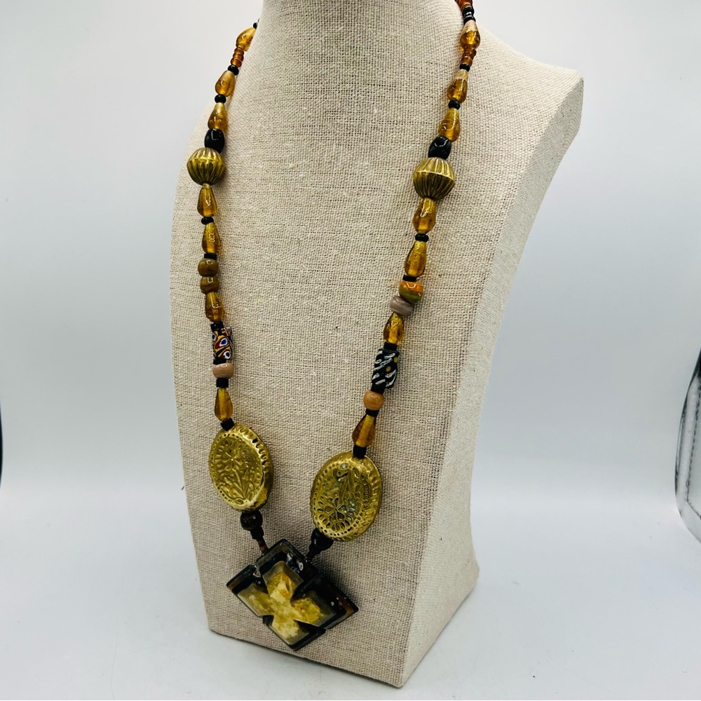 Vintage carved boho tribal necklace 24” India beaded - Picture 9 of 9